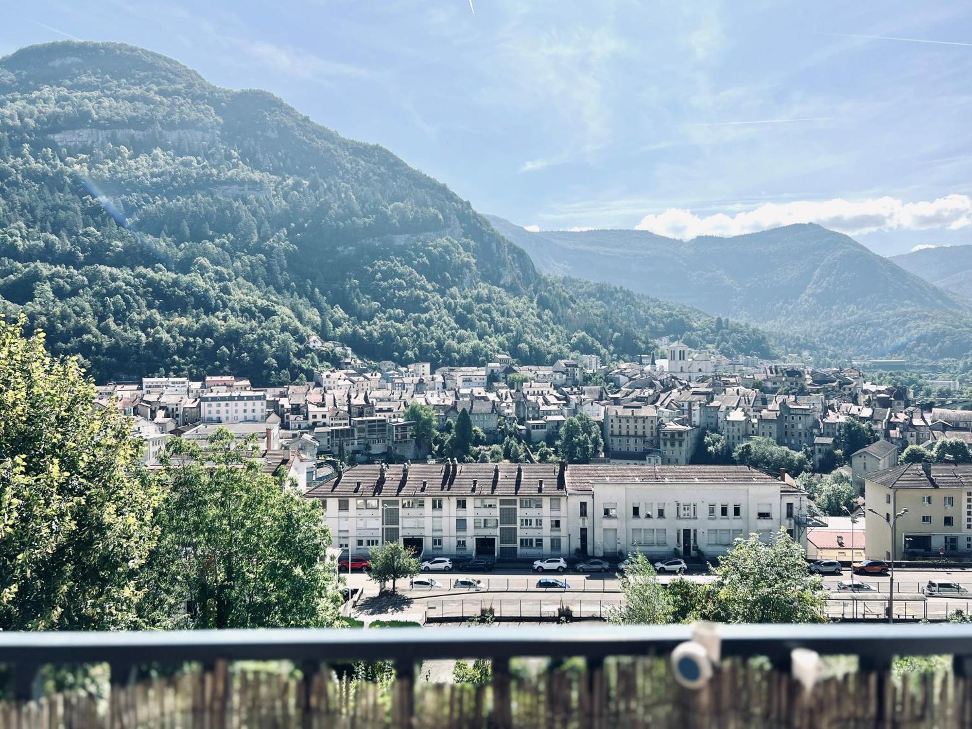 Le Balcon Du Boulevard Bellevue Saint-Claude Dış mekan fotoğraf
